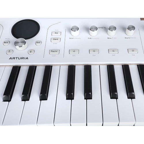 Сценическая клавиатура 230721 Arturia AstroLab 37 White Astrolab White 37 клавиш, полувзвешенная механика, 10 звуковых движков, вокодер, 10 кнопок пресетов, 4 макрорегулятора, MIDI-вход, USB-C и USB-A; аудио Bluetooth; WiFi, цвет белый