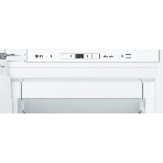 Встраиваемый морозильный шкаф Bosch GIN81AEF0U, белый, 212л, 5 ящиков