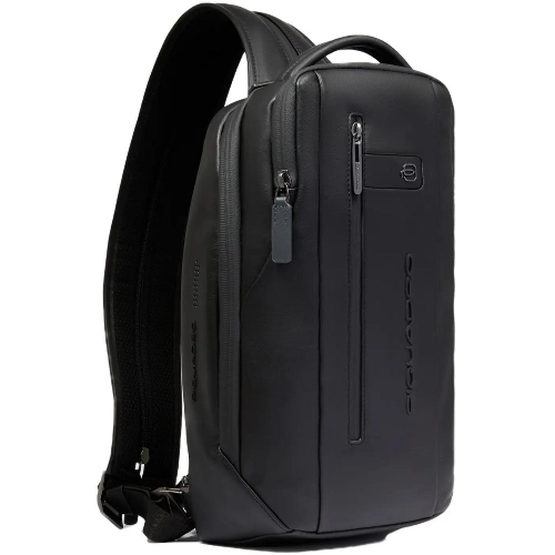 Рюкзак Piquadro Urban CA6801UB00/N черный кожа