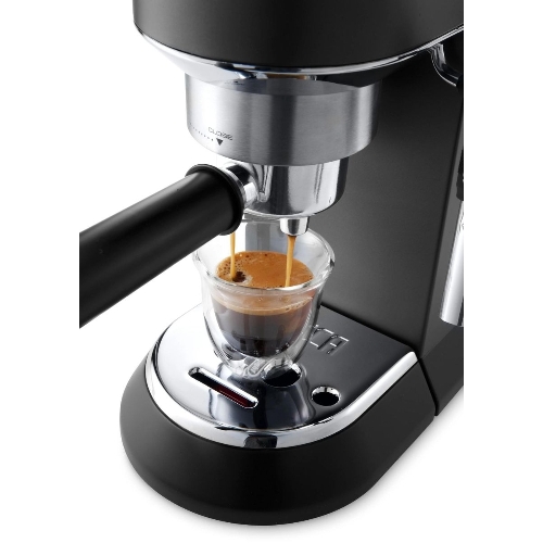 Кофеваркa рожковая DeLonghi EC 685 BK черный, исп. кофе - молотый/чалды, 1.1 л, 1350 Вт, 15 бар
