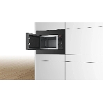 Микроволновая печь Bosch BFL523MB4 черный (встраиваемая)