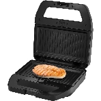 Вафельница Vitek VT-2626 850Вт черный/серебристый