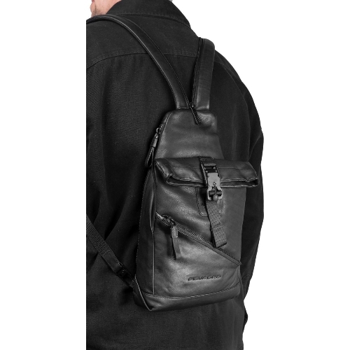 Рюкзак слинг Piquadro Harper CA6784AP/N черный кожа