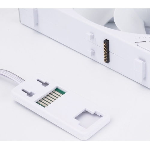 Кулер для корпуса Thermalright TL-M12QRW Reverse (124x120x25mm, 4-pin PWM, ARGB, 47.6CFM, 23.2dBA, 1500RPM, White)