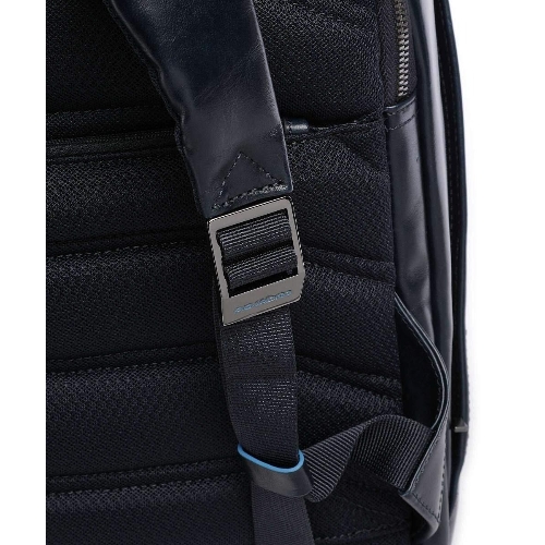 Рюкзак мужской Piquadro Blue Square CA6591B2/BLU2, кожа, темно-синий