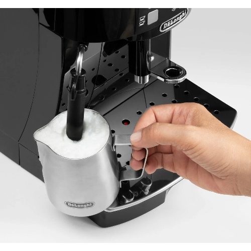 Кофемашина автоматическая DeLonghi ECAM 22.114B черный, исп. кофе - молотый/зерновой, 1.8 л, 1450 Вт, 15 бар