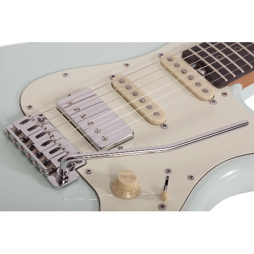 Электрогитара SCHECTER NICK JOHNSTON TRAD-HSS A. FROST - электрогитара 6-струнная. 22 лада, корпус: ольха, гриф: обоженный клен, накладка черное дерево, на болтах, звукосниматели: HSS Schecter Diamond '78, 2x Schecter Diamond Nick Johnston Single Coil, р