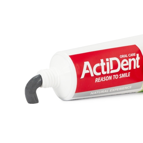 Зубная паста Active ACTIDENT отбеливающая Уголь и Алоэ вера Ultra White, без парабенов 100 г (512901006)