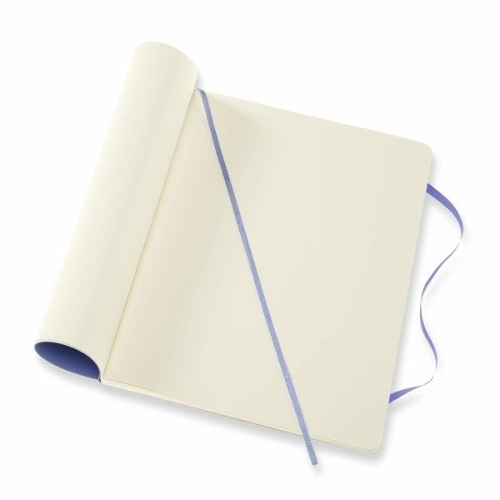 Блокнот Moleskine CLASSIC SOFT QP623B42 XLarge 190х250 мм, 192 страниц, нелинованный, мягкая обложка, голубая гортензия