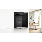 Встраиваемый духовой шкаф Bosch HRG232EB3 Serie 4 с добавлением пара Bosch, Auto Pilot 15, объем 71 л, 8 режимов нагрева, 3D Hotair, Soft move door,телескопические направляющие 1уровень,гидролиз+каталитическая очистка задней стенки,сенсорное управление,черный+профиль из нержавеющей стали