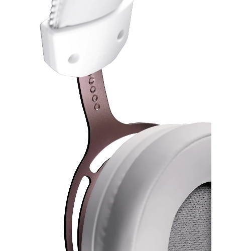 Гарнитура проводная игровая Defender Diomedes white (USB, звук 7.1, легкий, Redragon)