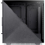 Компьютерный корпус Thermaltake Divider 300 TG черный без БП ATX 2x120мм 2xUSB 3.0 1xUSB3.1 audio front door bott PSU