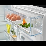 Встраиваемый холодильник Electrolux ENP7TD75S, комбинированный No Frost, Размеры ВxШxГ [мм]: 1884x696x549, сенсорное управление с символьным дисплеем, Динамическая система охлаждения в холодильной камере, система охлаждения в морозильной камере - No Frost, крепление дверцы на направляющих, A++ класс энергопотребления, Большой ящик на телескопических направляющих, MultiSpace, Flexi shelf, Инверторный компрессор