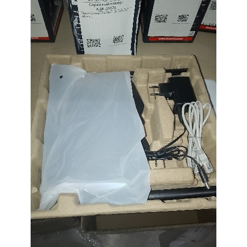 (Б/У) Wi-Fi маршрутизатор TENDA 1200MBPS 10/100M DUAL BAND AC6 [Cм.описание!]