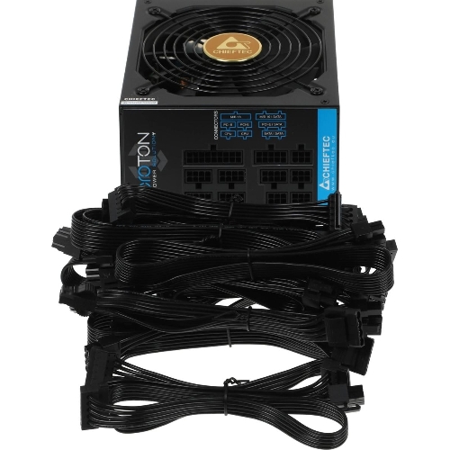 Блок питания Chieftec BDF-1000C, 1000Вт, 80 PLUS Bronze, 140мм, модульный, черный