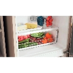 Холодильник Indesit ITR 4200 E бежевый двухкамерный 247/78л морозилка снизу