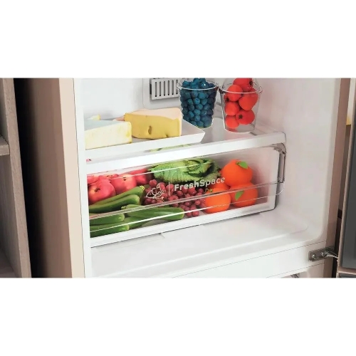 Холодильник Indesit ITR 4200 E бежевый двухкамерный 247/78л морозилка снизу
