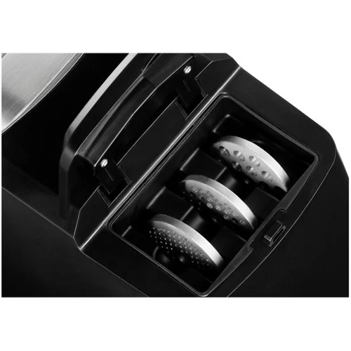 Мясорубка электрическая Bosch MFW68640 черный, 2200 Вт, 4.3 кг/мин, реверс, металлический лоток, насадки - 5