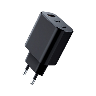 Сетевое зарядное устройство Qumo Energy GaN PD 30W (Charger 0073), три порта: 2х Type-C PD + USB-A QC3.0,черный