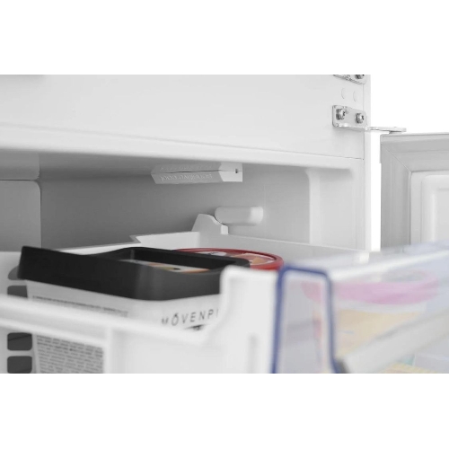 Встраиваемый холодильник Beko Diffusion BCNA306E2S двухкамерный