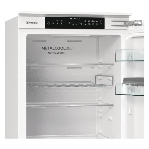 Встраиваемый холодильник Gorenje NRKI517E82WF, полезный объем 244 л, электронное управление, цифровой дисплей, автоматическое размораживание No Frost, быстрое замораживание, интенсивное охлаждение, зона свежести с контролем влажности, инверторный компрессор, энергоэффективность А+