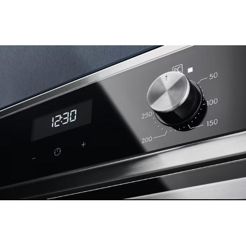 Духовой шкаф встраиваемый Electrolux EOF5H40BX черный/нержавеющая сталь