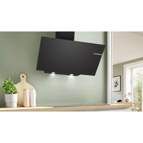 Вытяжка наклонная Bosch DWK96PJ60T черный, 60 см, 700 куб. м/ч, 71 дБ