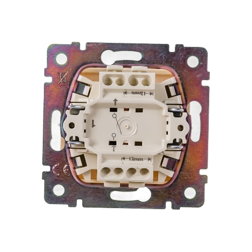 Выключатель Legrand 774301 Valena простой 10 Ax (слоновая кость)