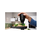 Мясорубка электрическая Bosch MFWS650B черный, 2100 Вт, 3.5 кг/мин, реверс, защита от перегрузки, насадки - 5
