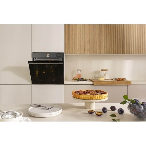 Встраиваемая электрическая духовка Gorenje BFS6148B, объем 77 л, макс. температура 230 градусов, сенсорное/поворотное управление, Wi-Fi, пар (FullSteam), сувид, AirFry, автоматические программы, телескопические направляющие на одном уровне, термощуп, динамическая система охлаждения, многоуровневое приготовление, PerfectGrill, энергоэффективность А+, черный