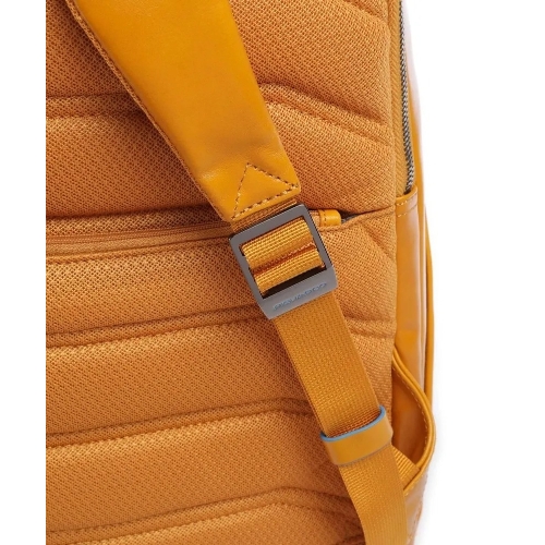 Рюкзак мужской Piquadro Blue Square CA6591B2/G, кожа, шафрановый