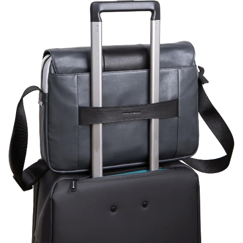 Сумка-мессенджер Piquadro Urban CA6802UB00/GRN с отделением для ноутбука 14" серая/черная натур.кожа