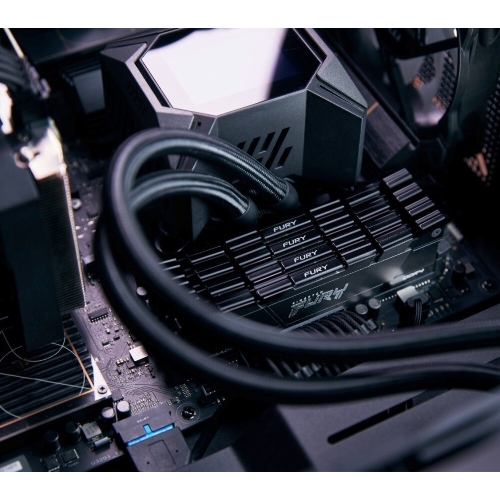 Оперативная память Kingston Fury Renegade, DDR4, 16GB (2x8GB), 3200MHz, CL16, DIMM, с радиатором, серый/черный