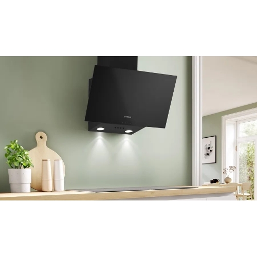 Вытяжка наклонная Bosch DWK63PJ60T чёрный, 60 см, 360 м/ч, 54 дБ