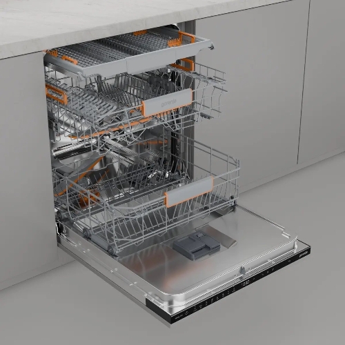 Посудомоечная машина встраиваемая Gorenje GV673B65 16 комплектов, 3 корзины, инверторный мотор, отсрочка старта, Wi-Fi управление, сенсорное управление, полный AquaStop, сенсор уровня воды, энергоэффективность А+++, уровень шума 42 дБ, белый