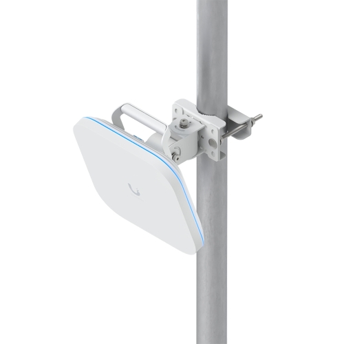 Точка доступа Wi-Fi Ubiquiti UniFi E7 AP Campus 2,4+5+6 ГГц, Wi-Fi 7, 4х4 MU-MIMO, 802.3bt, 1х 10G RJ45, 1х 1G RJ45