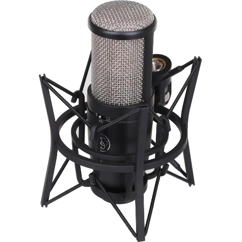 Микрофон AKG P420 3101H00430